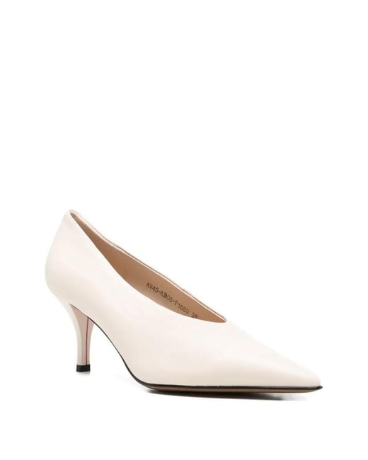 SERGIO MORETTI FIRENZE White Pointed-Toe Pumps