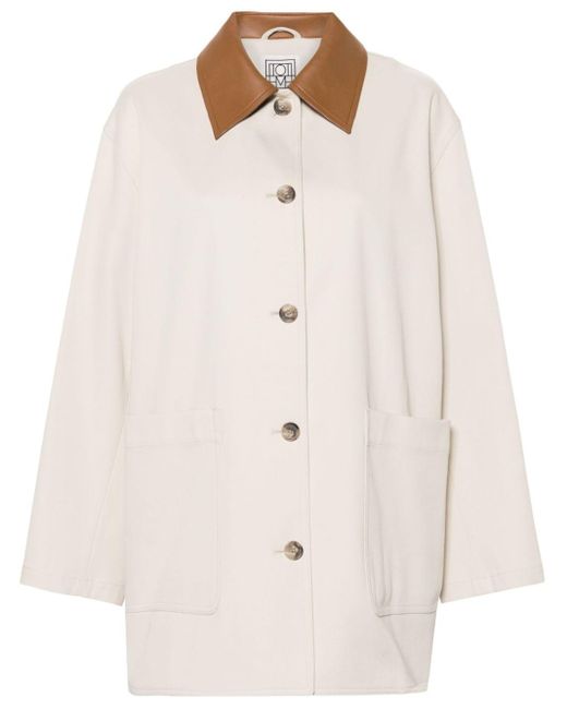 Giacca-camicia con colletto a contrasto di Totême  in White