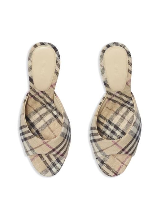 Burberry Metallic Sandalen