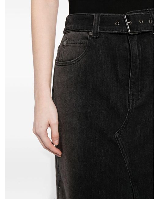Jupe mi-longue en jean à taille ceinturée Izzue en coloris Black