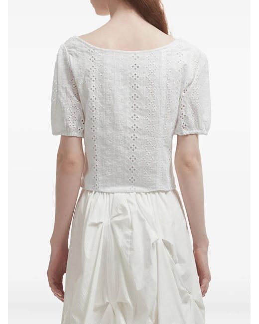 B+ AB Top Met Veters En Ringlets in het White