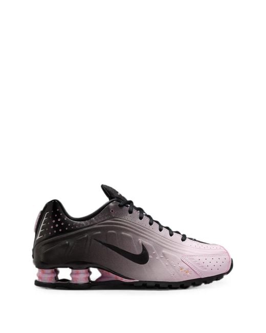 Nike Black Shox R4 Sneakers