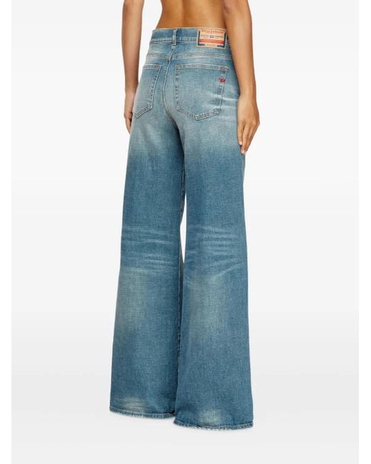 DIESEL Blue 1978 D-Akemi 09M58 Flared Jeans