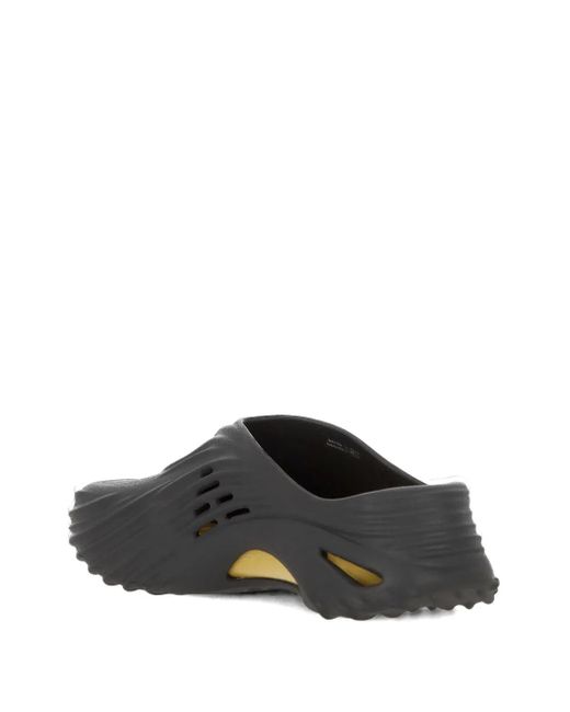 CROCSTM Gray Echo Wave Slides