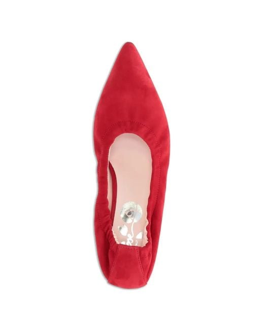 LA ROSE Red Elasticated Pointed-Toe Pumps