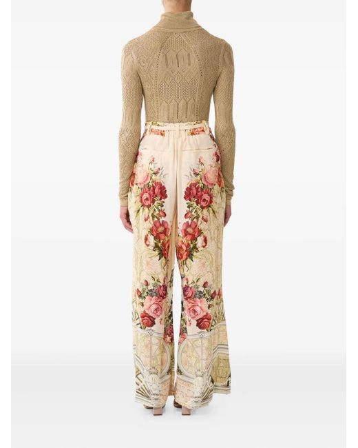 Camilla Top Met Col En Kristallen in het Natural