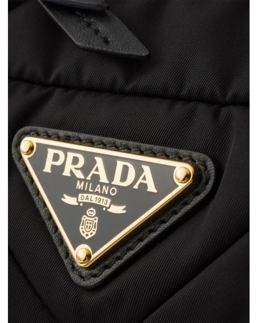 Prada Black Gesteppte Schultertasche
