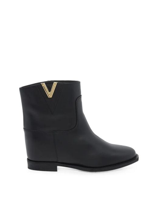Via Roma 15 Black Logo-Plaque Leather Ankle Boots