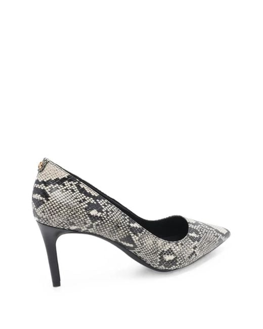 Alina Flex Python-Print Pumps di MICHAEL Michael Kors in Metallic