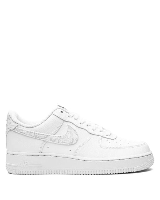 Nike レディース ホワイト Air Force 1 Low white Paisley スニーカー 