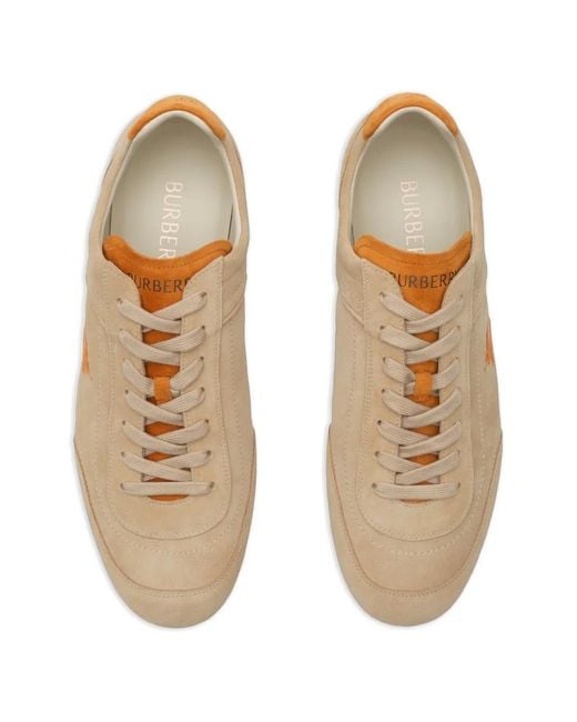 Burberry Brown Baskets En Daim Knight Runner for men