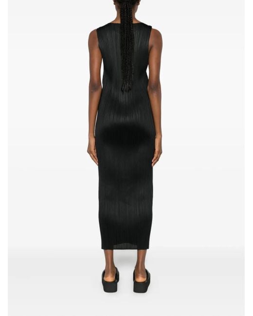 Pleats Please Issey Miyake Black Round-Neck Sleeveless Dress