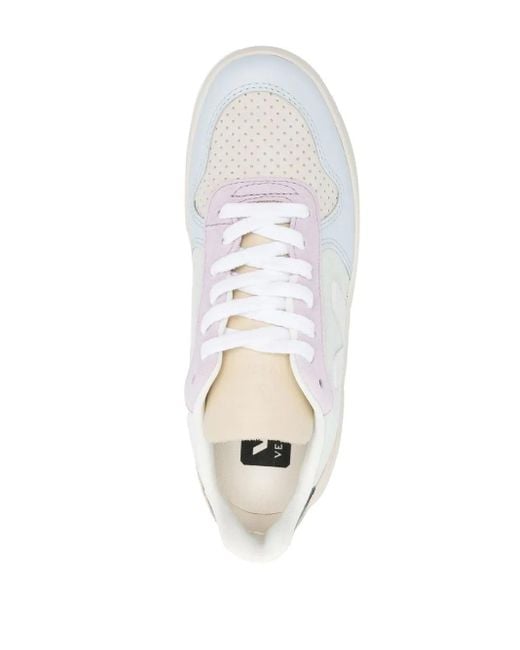 Veja White V 10