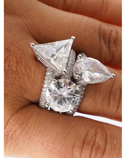 Izabel Display White Mega Circle Chunky Ring