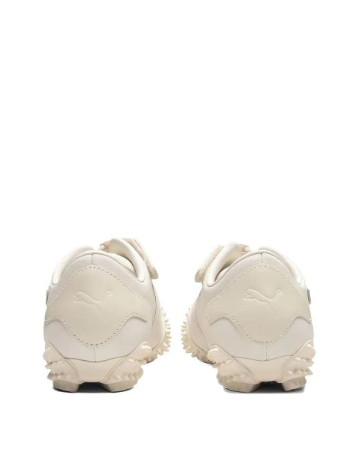 PUMA Mostro Leren Low-Top Sneakers Met Studs in het White