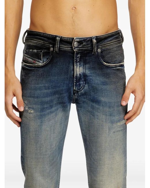 DIESEL Sleenker 09N15 Abrasions Jeans Met Leren Patch in het Blue voor heren