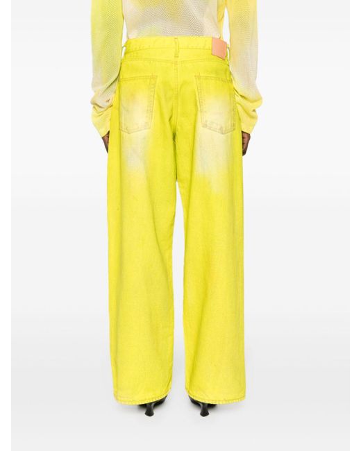Acne 1981f Low Waist Jeans Met Wijde Pijpen in het Yellow