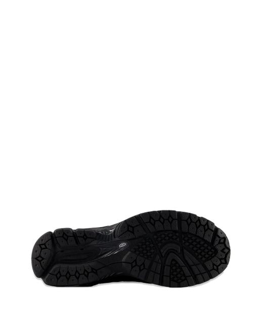 New Balance Black 2002Dx Logo Sneakers