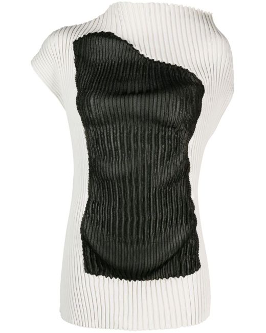 Issey Miyake Asymmetric Ribbed-knit Top in Black | Lyst