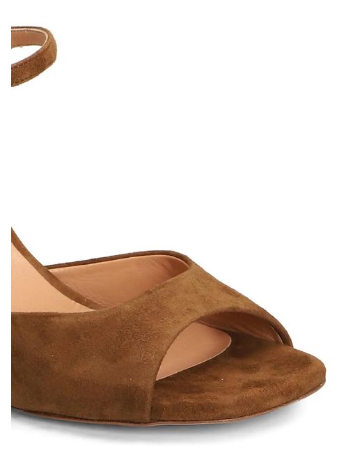 Julie Dee Brown Buckle-Fastening Sandals