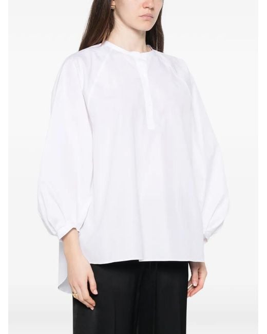 24 BLOOMING White Button Blouse