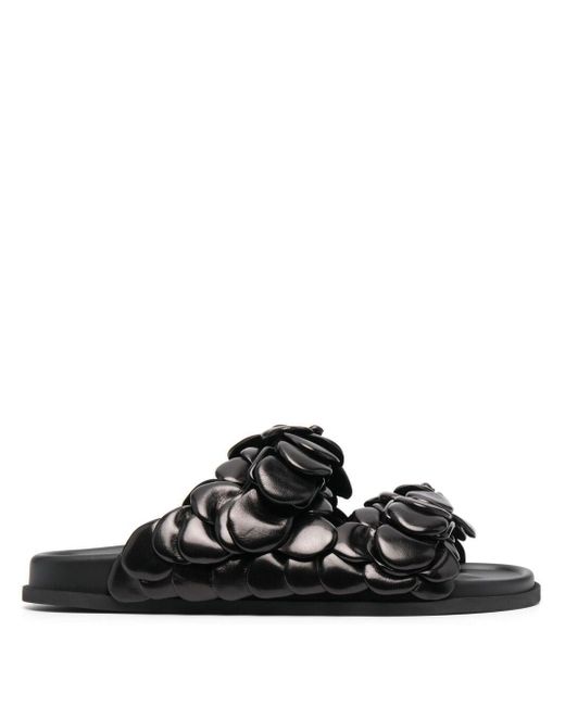Valentino Garavani Leer Valentino Garavani Leren Slippers in het Zwart voor  heren - Lyst