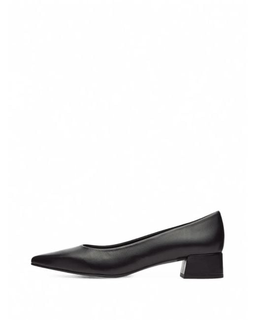 Lottusse Black Carla Pointed-Toe Pumps