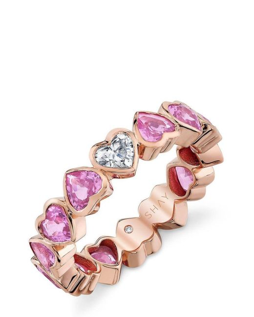 Anello in oro rosa 18kt con zaffiri e diamanti di SHAY in Pink