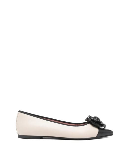 Pretty Ballerinas White Paris Ballet Flats