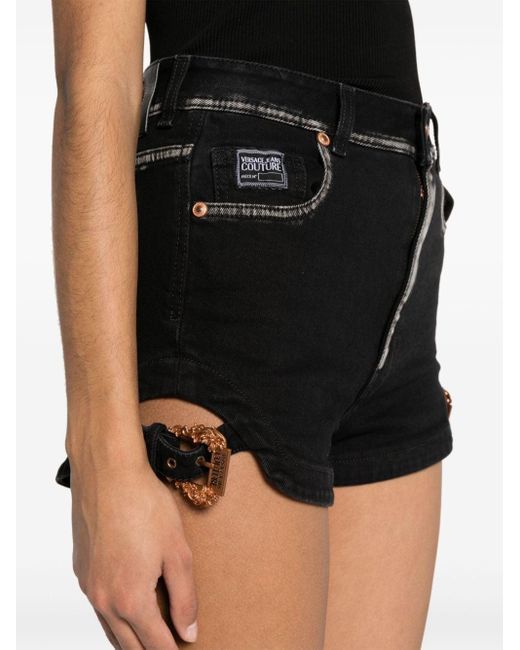 Versace Black Denim-Shorts mit graviertem Logo
