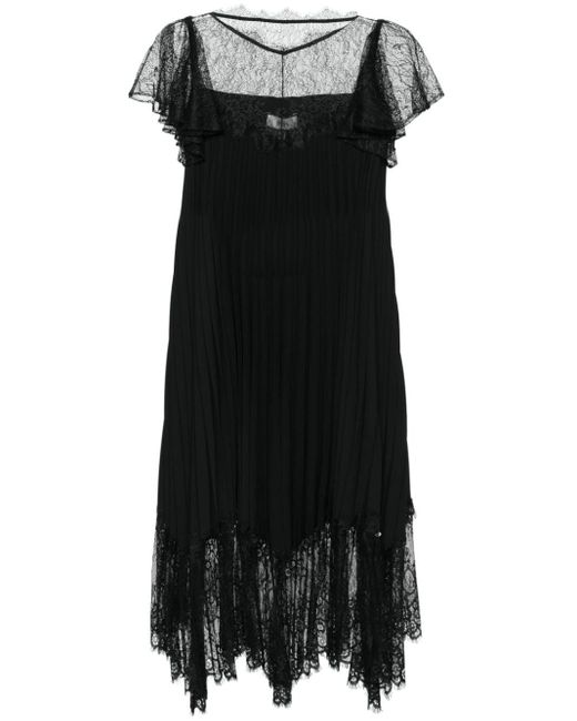 Robe plissée à détail de dentelle Nissa en coloris Black