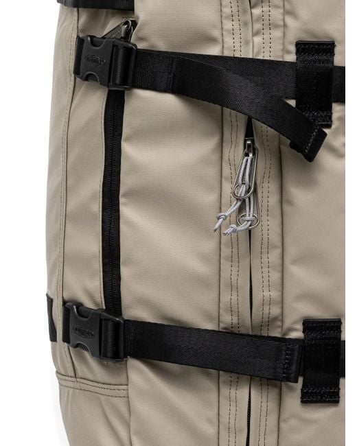 Eastpak バックルストラップ バックパック Natural