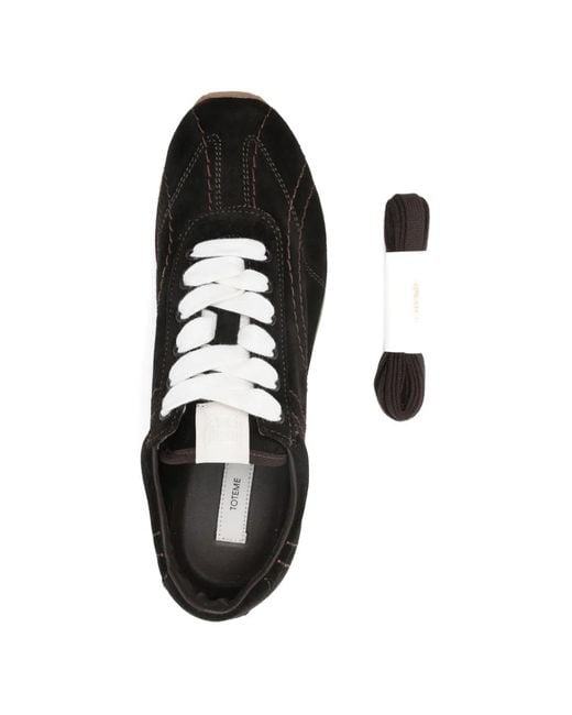 Baskets Flex En Daim Totême en coloris Black