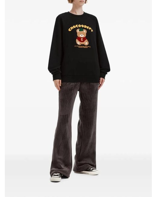 Chocoolate Black Bear-Patch Long-Sleeve Sweatshirt