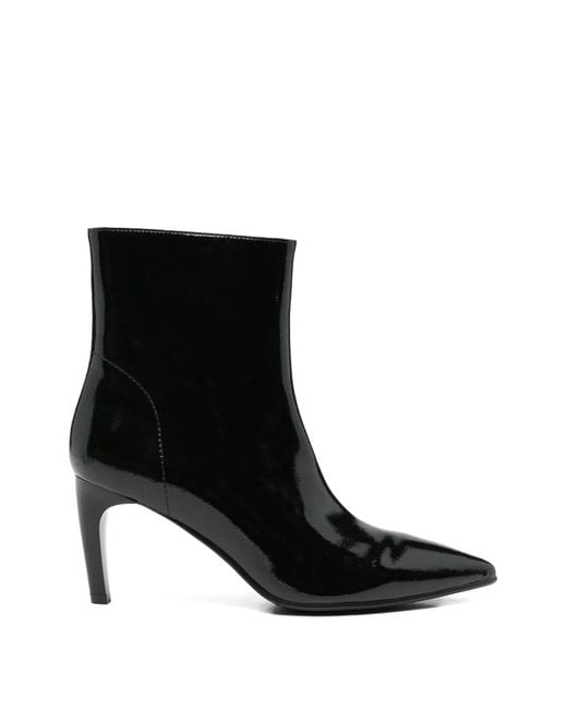 Linda Baumann Black Pointed Pumps