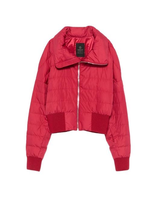 Moncler Cropped Jack Met Trechterhals in het Red