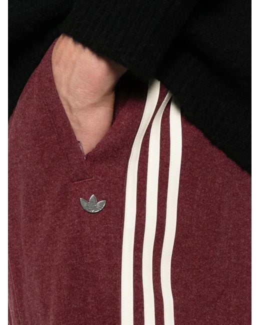 Adidas Premium Jogginghose mit Seitenstreifen in Red für Herren