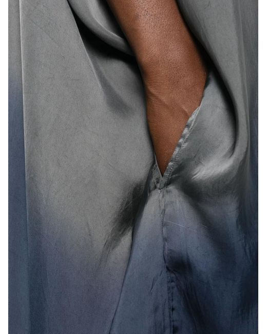 Yavi Gray Ombré-Kleid mit V-Ausschnitt