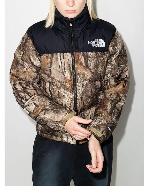 The North Face 1996 Leaf-print Puffer Jacket in Brown | Lyst Canada