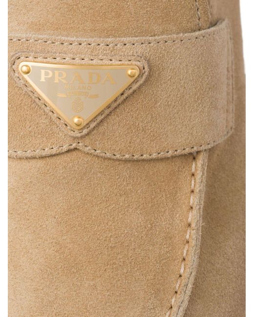 Prada Brown Loafer aus Wildleder mit Logo