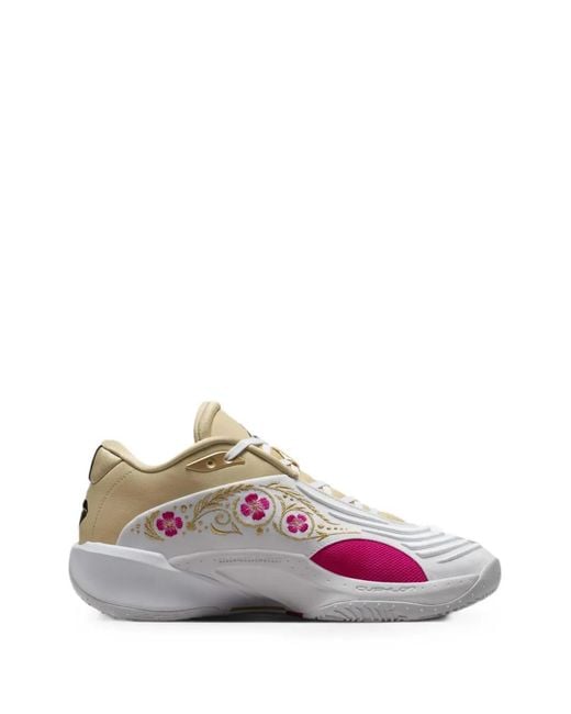 Nike Pink Luka 3 Se Sneakers for men
