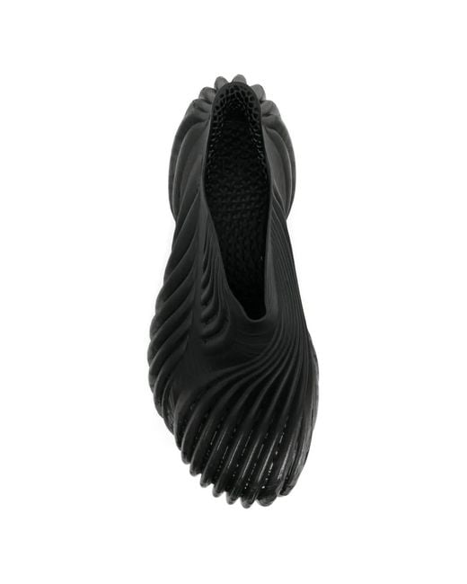 ALIVEFORM Black Armis Low Sneakers for men