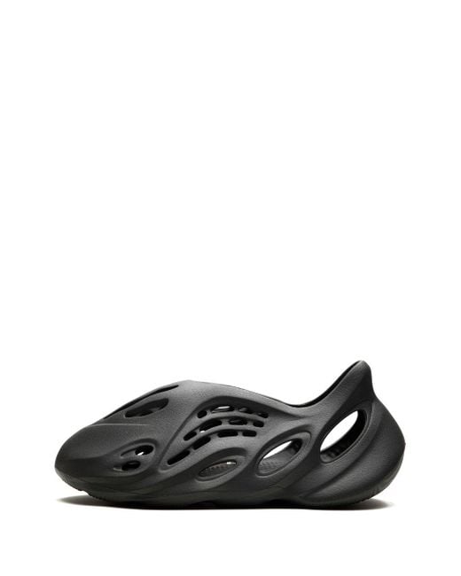 Adidas Black Yeezy Foam Runner "carbon" Sandals for men