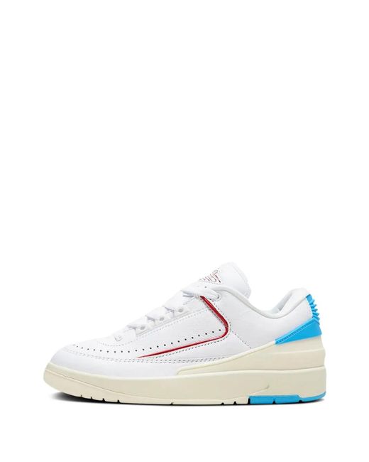 Nike White Air 2 "Unc To Chicago" Sneakers