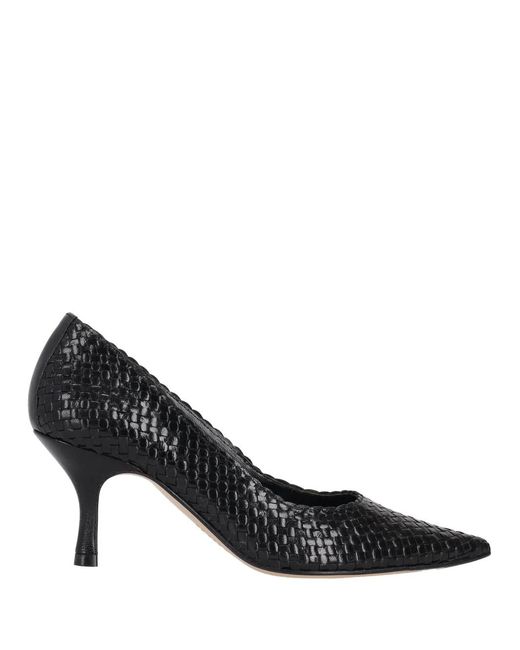 LA ROSE Black Moritz Woven Pumps