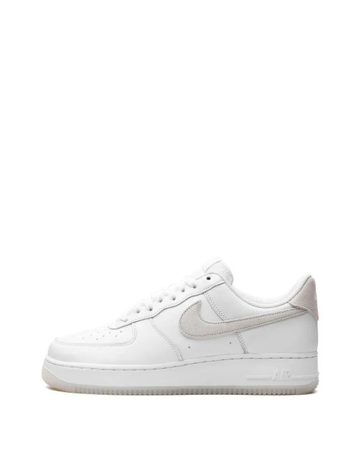 Zapatillas Air Force 1 '07 LV8 Nike de hombre de color White