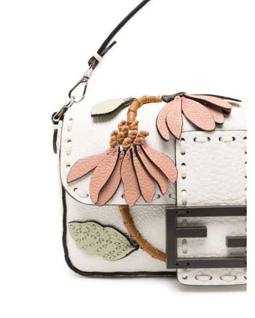 Fendi Baguette Kleine Shopper in het White