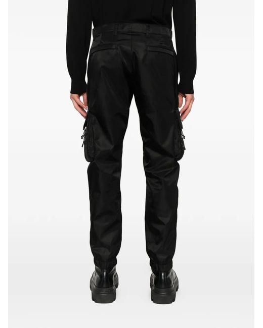 Pantalon À Plaque Logo Prada pour homme en coloris Black