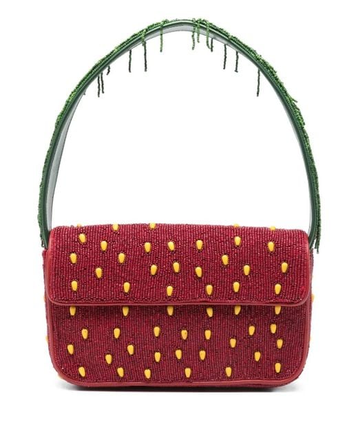 Staud Red Tommy Schultertasche mit perlenverziertem Erdbeermotiv