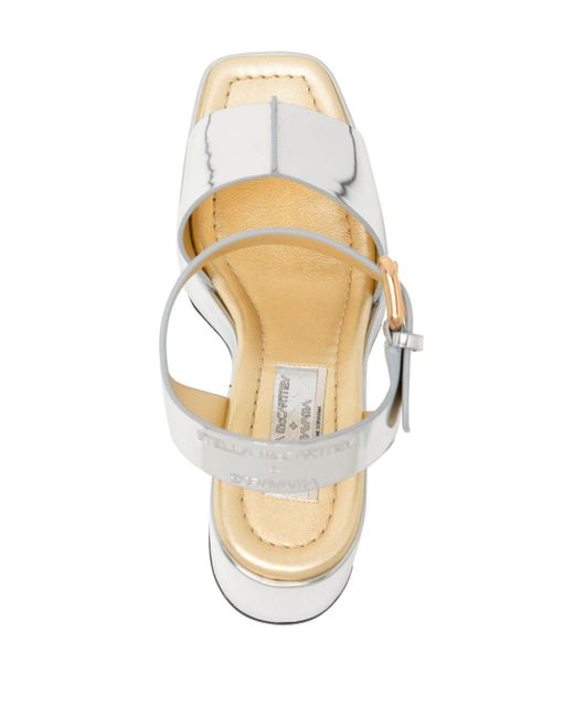 Sandalias con plataforma espejada de x Sorayama Skyla Stella McCartney de color White